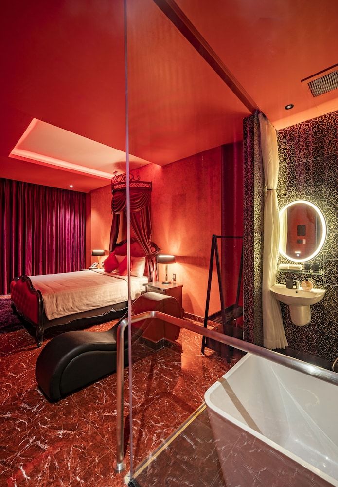 Me Gustas Love Hotel Standard Room 22