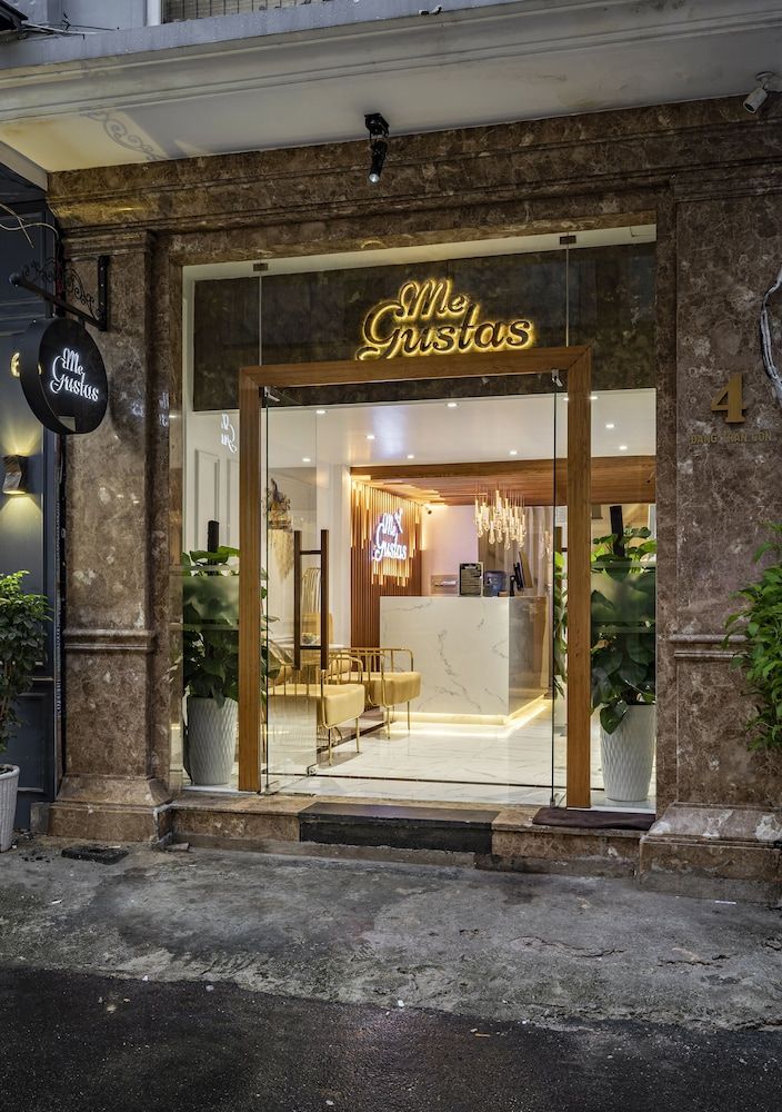 undefined Me Gustas Love Hotel 2