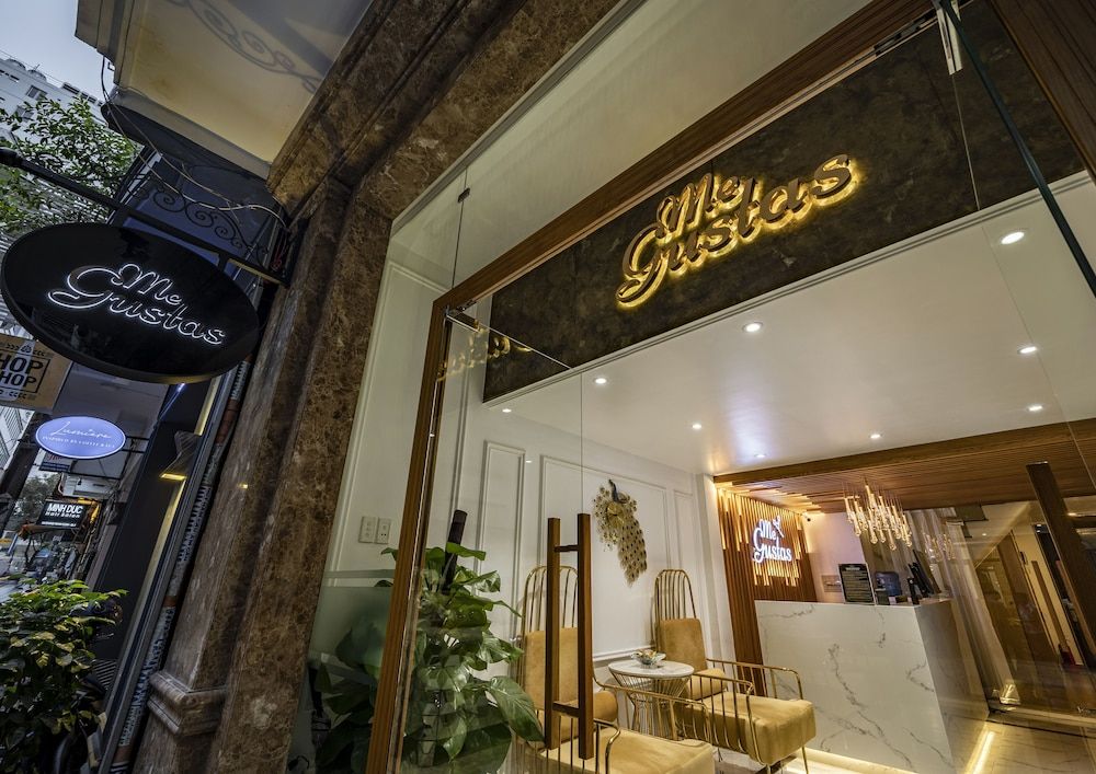 undefined Me Gustas Love Hotel