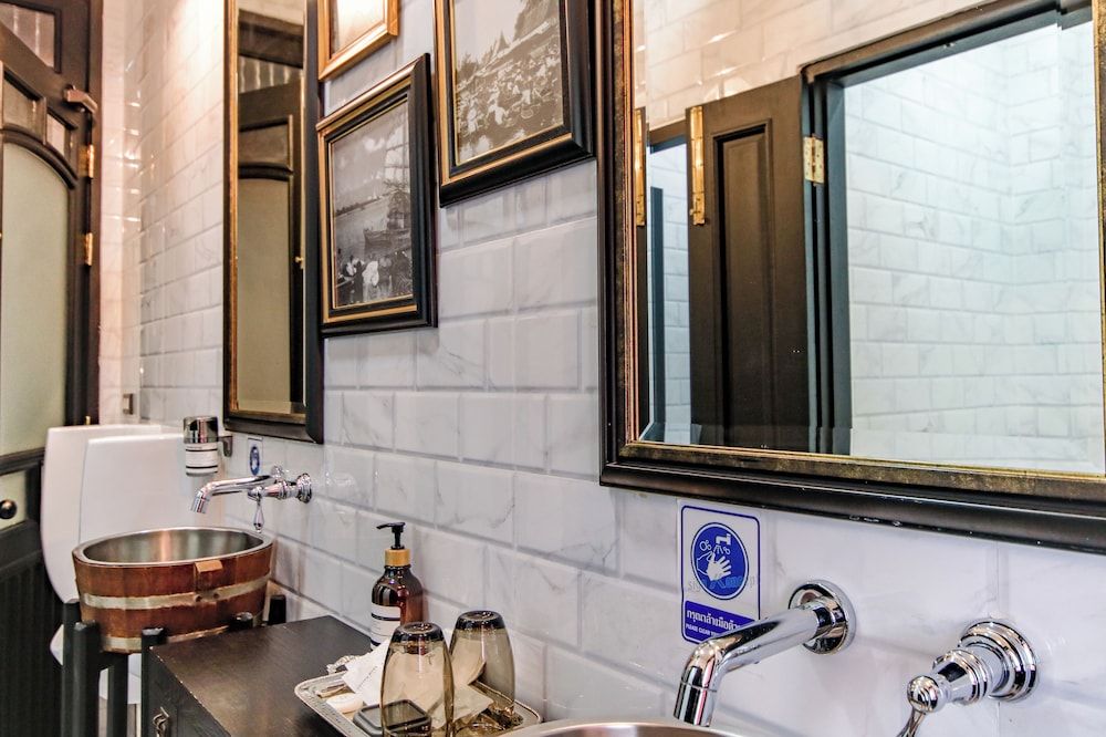 De Phanakron Boutique Hotel Superior Double Room 7