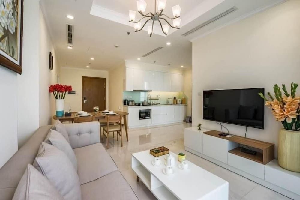 undefined Vinhomes Luxstay Apartment 3