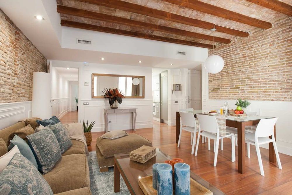 Enjoybcn Dali Apartments