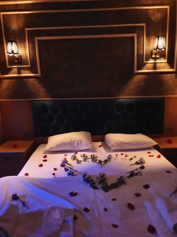 Bonami Hotel Standard Double Room 10