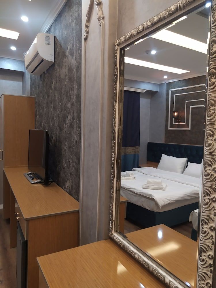 Bonami Hotel Standard Double Room 20