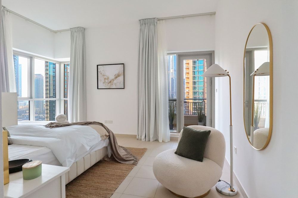 HiGuests - Boulevard Central Tower Tower 2 Deluxe Apartment 14