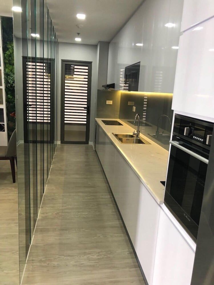 Ami Splendid Luxury Royal Apartment, 3 Bedrooms 2