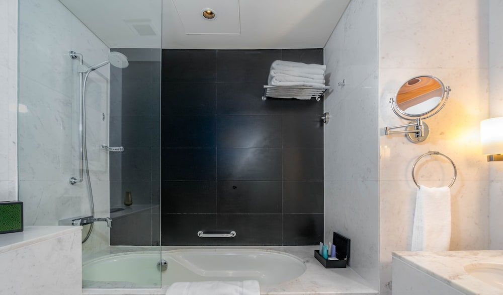 Dream Inn Dubai Apartment - Dubai Mall Elite Studio, City View 8