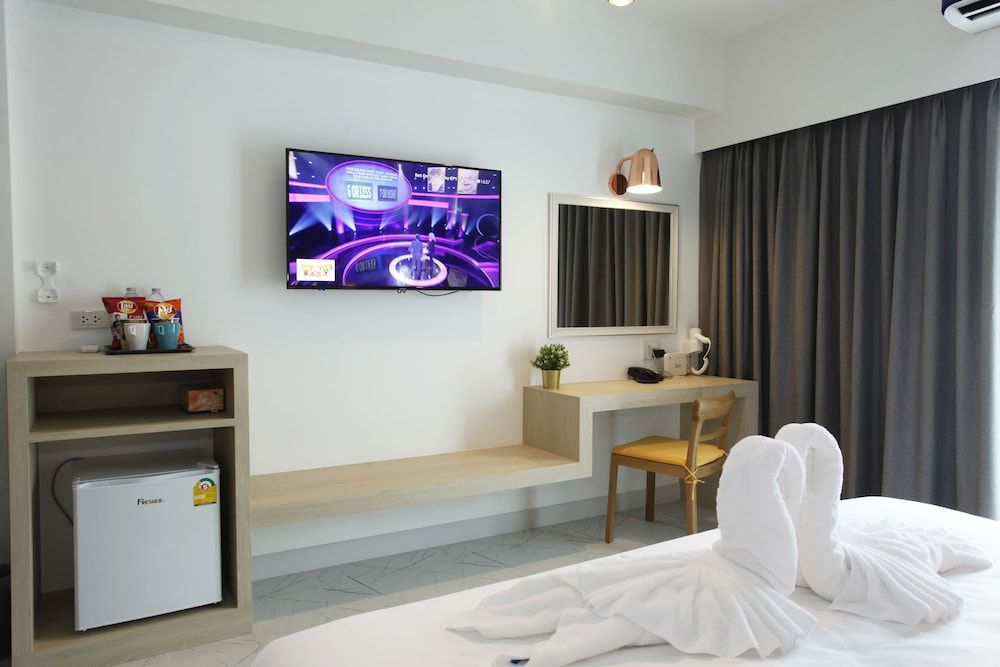 undefined Port Canary Hotel