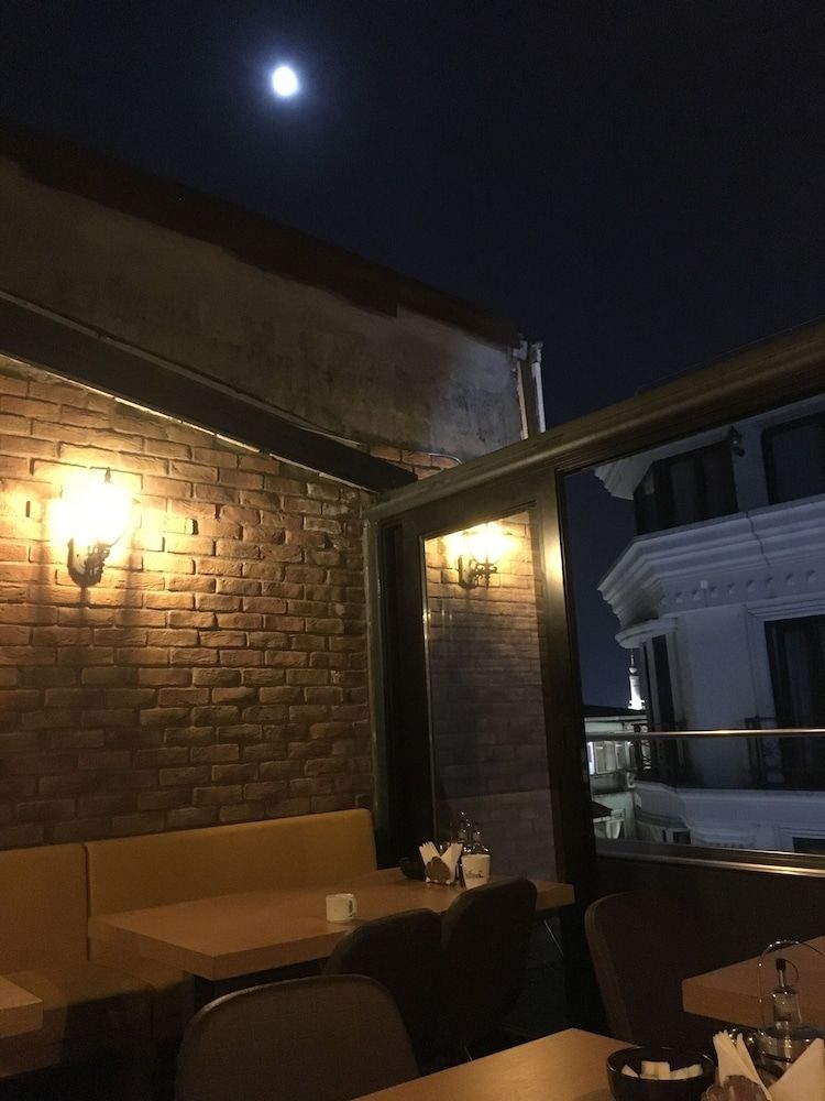 undefined Istanbul Terrace Hotel 8