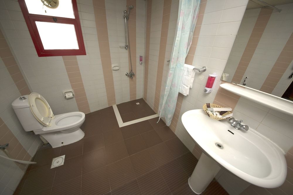 undefined Downtown Hotel 10