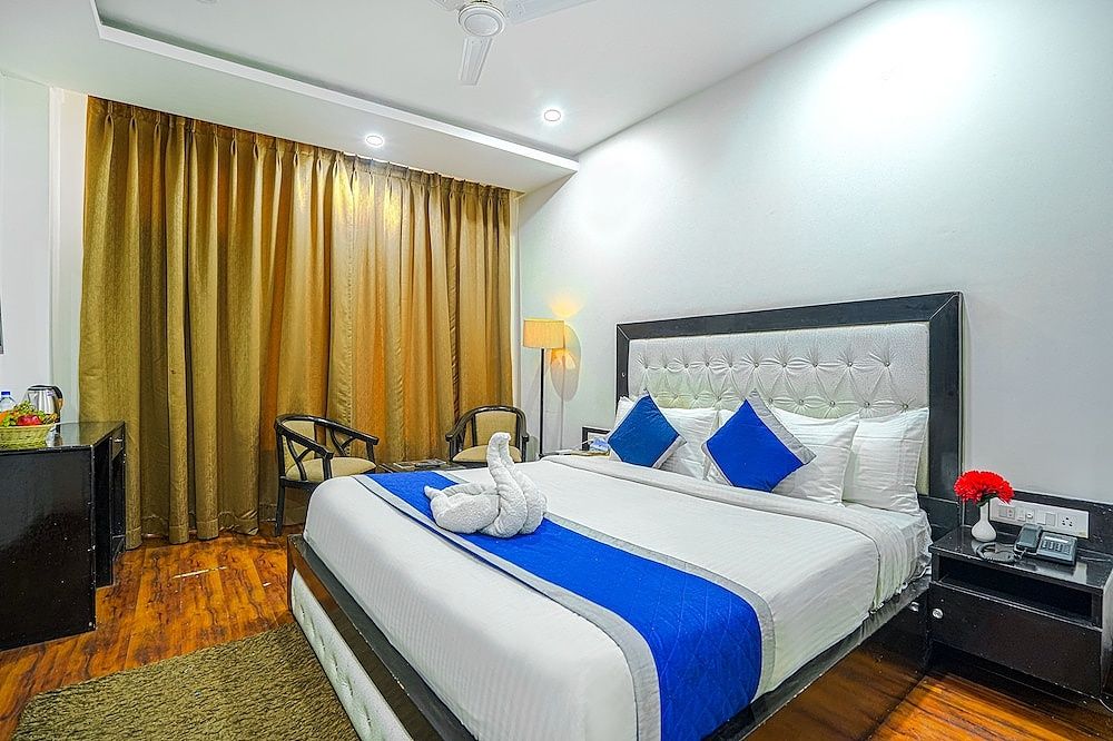 Ak continental, Mcleodganj Deluxe Double Room 3