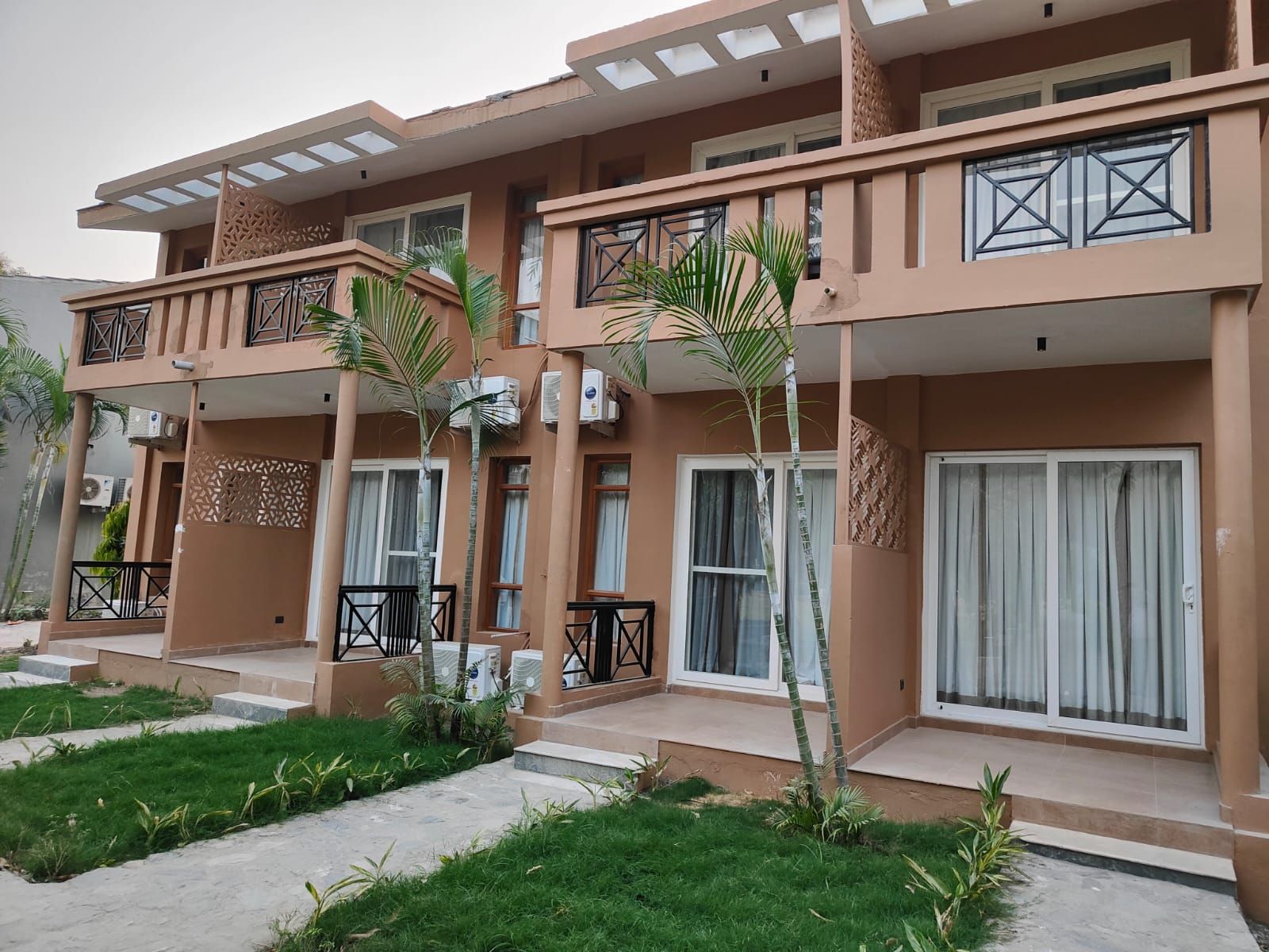 Corbett Aamod Resort & Spa