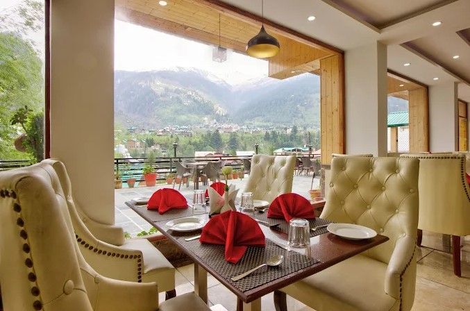 Apple Bud Chalet (All Rooms with Hot and Cold AC) 