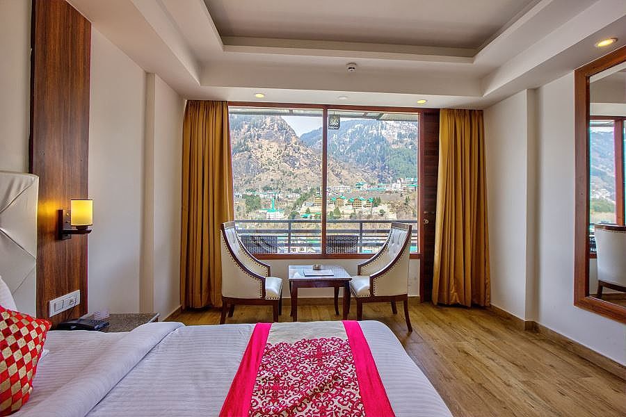 Grandeur room Non AC ( NO BALCONY NO VIEW ROOM)
