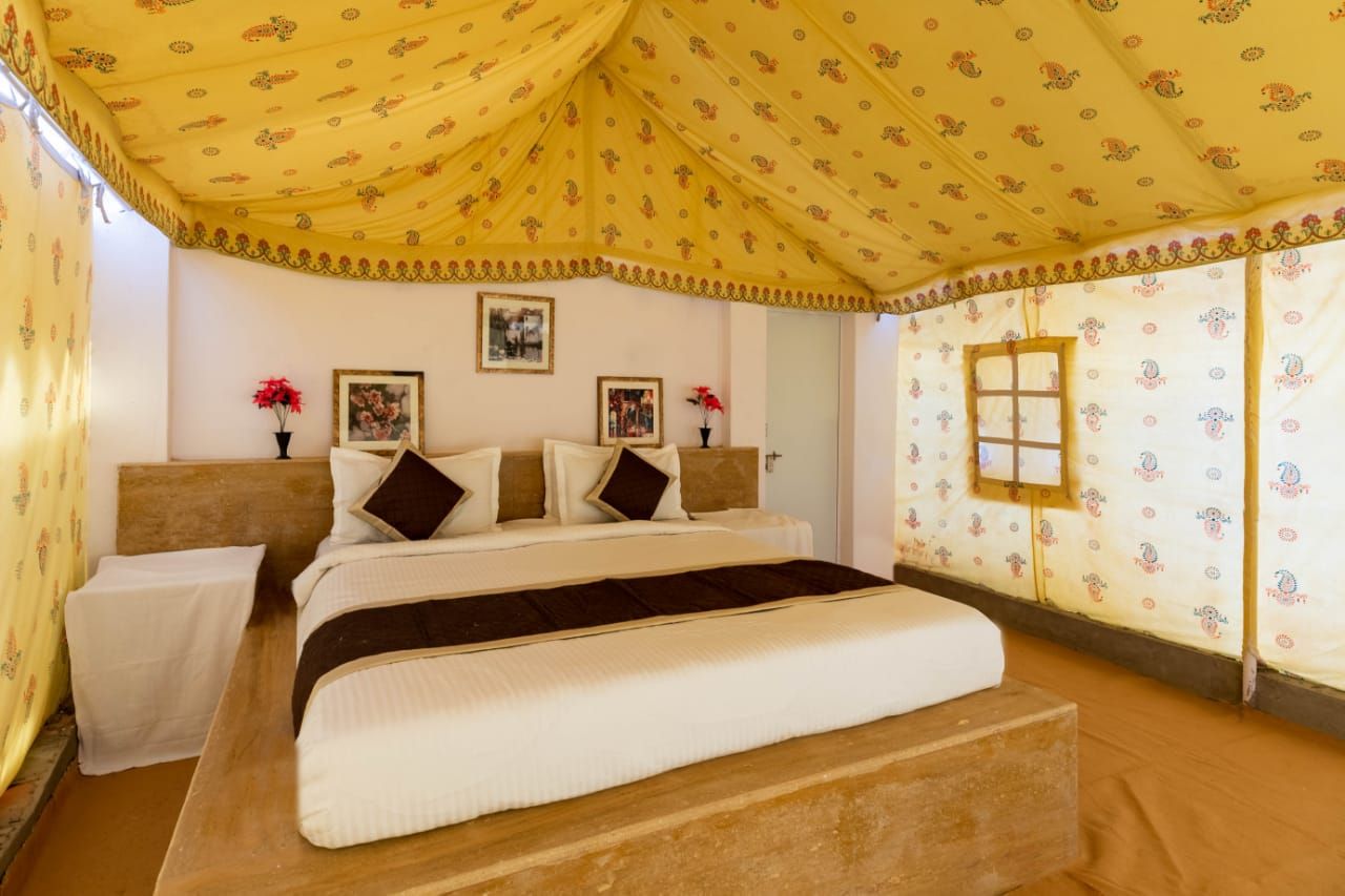 Aryan Desert Camp Swish Luxury Tent 3