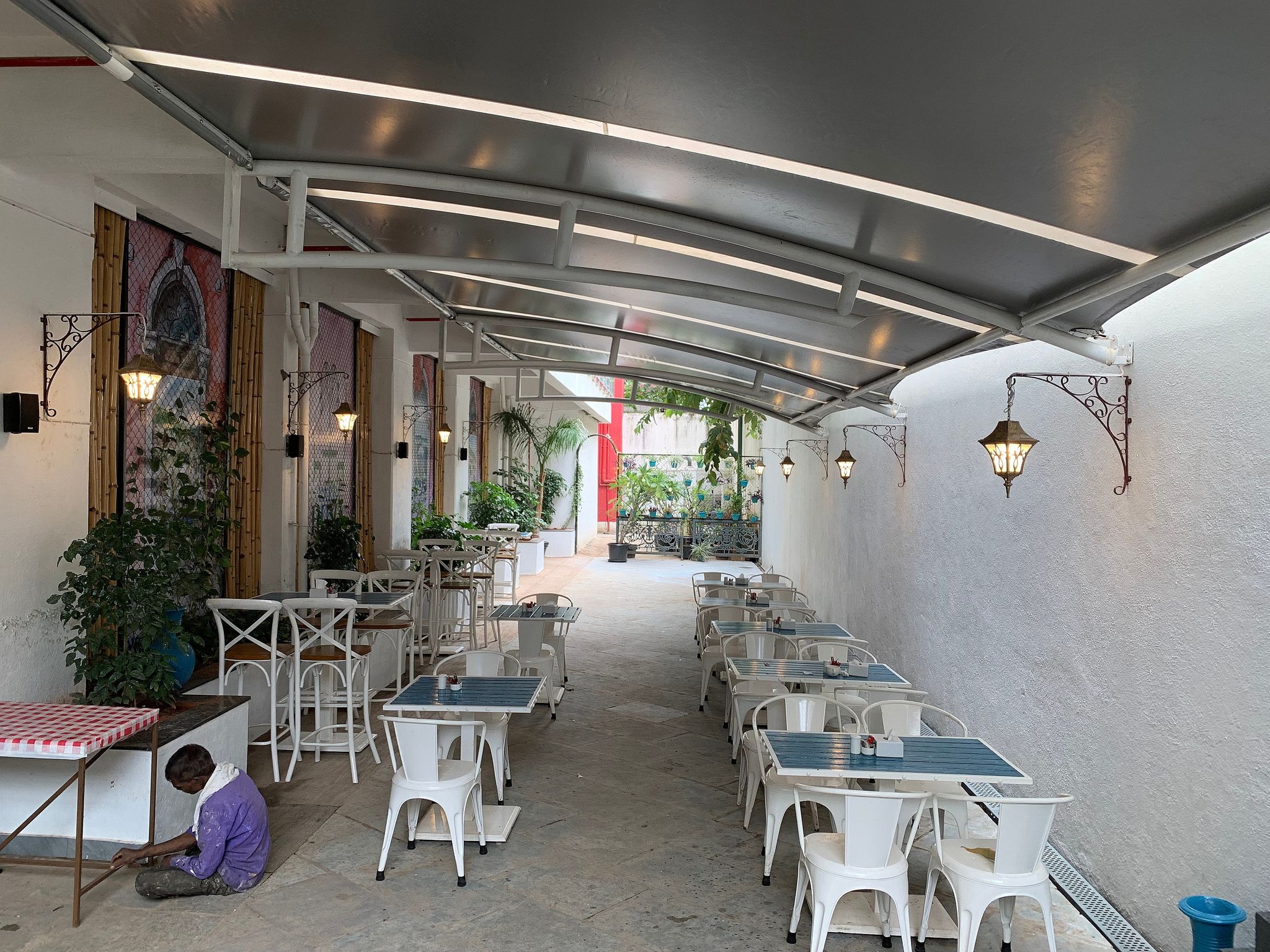 Food & Dining