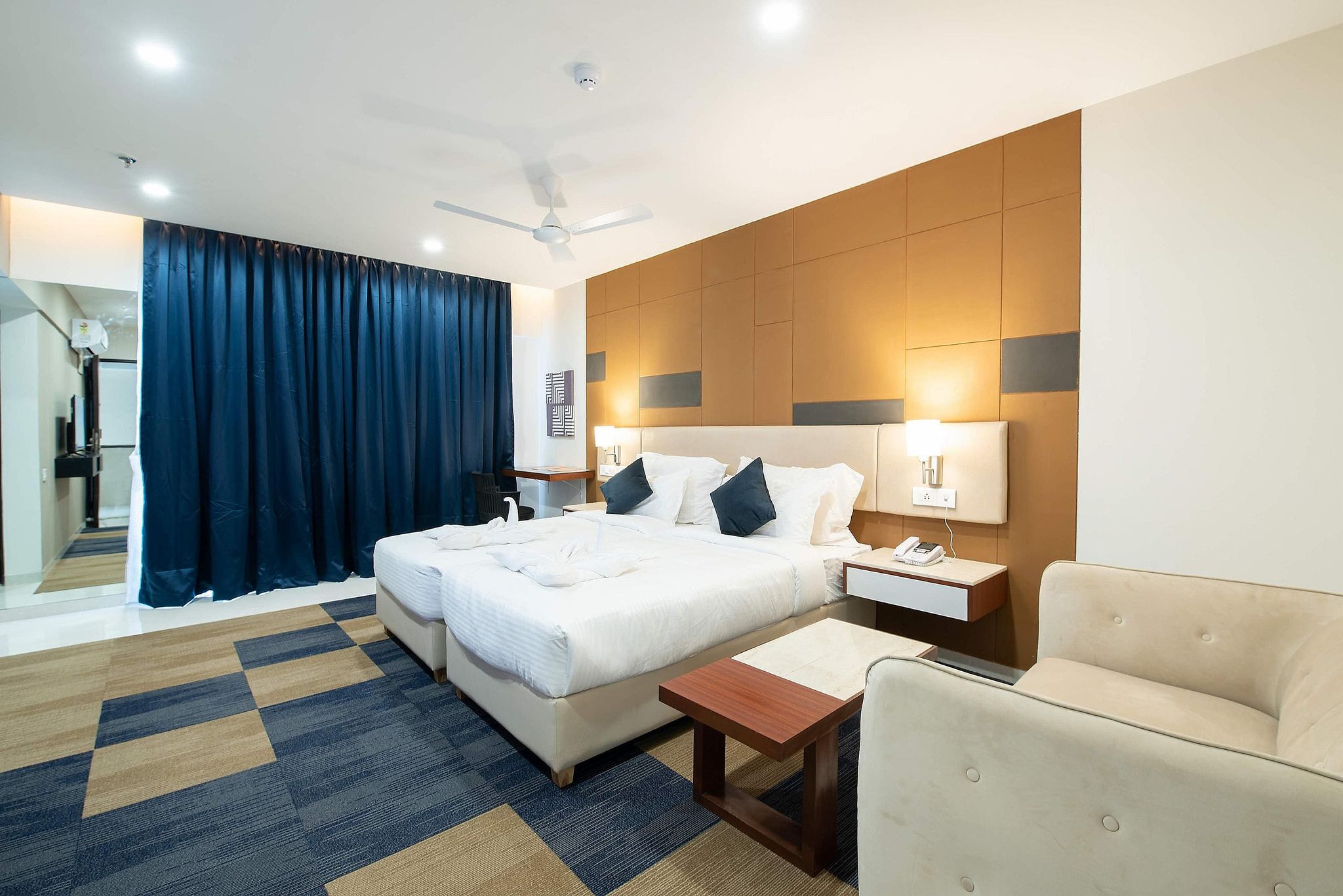 Premium Twin Sharing Suite