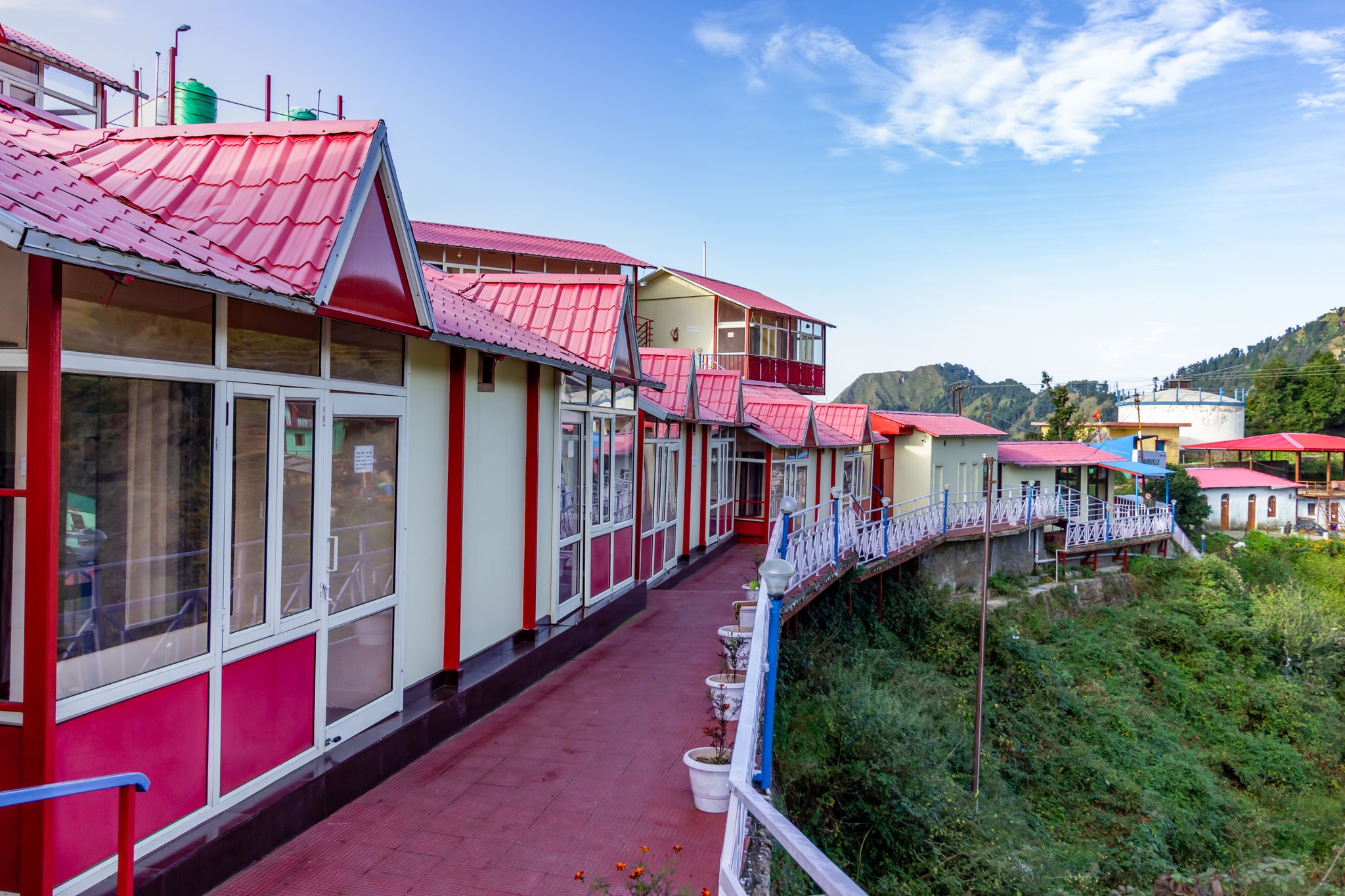 Aurevelle Kastura Resort Kanatal