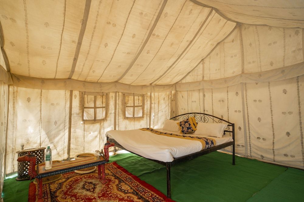 Bhati Desert Camp Sam Deluxe Room 5