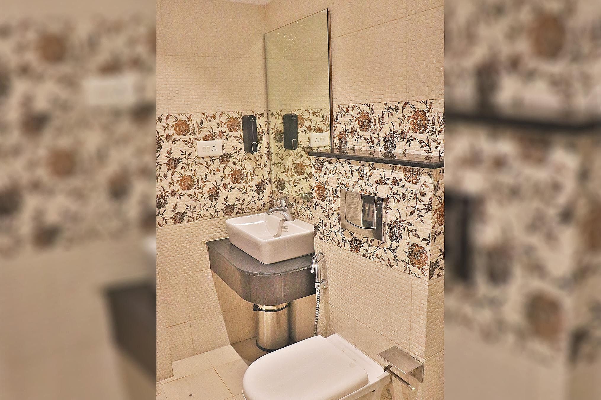 Super Deluxe Room With Balcony