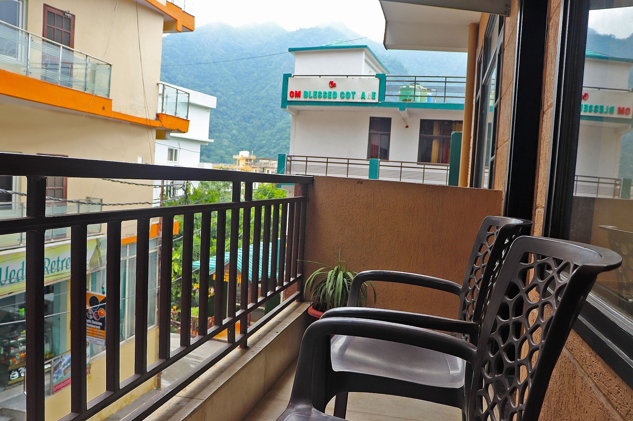Super Deluxe Room With Balcony