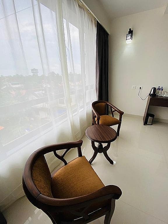 BSG Absolute Porvorim Regency Executive Room with Twin Beds and Balcony 8