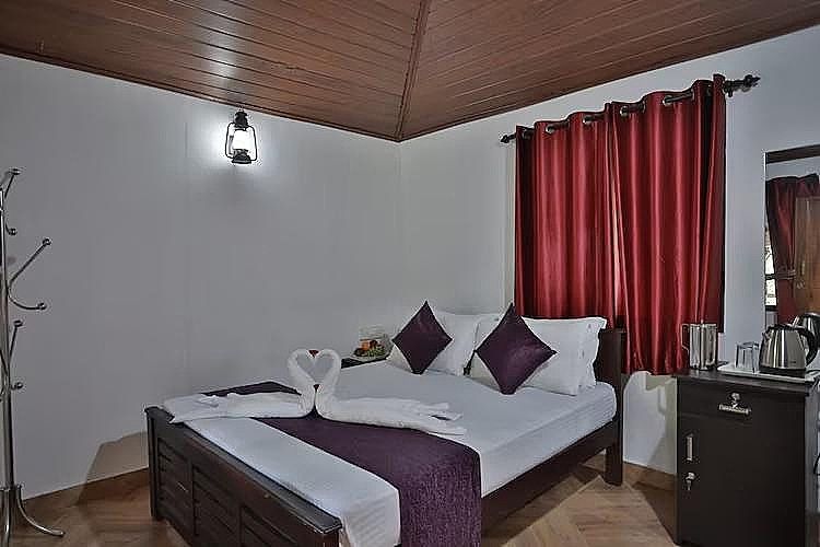 Wooden Hut Room