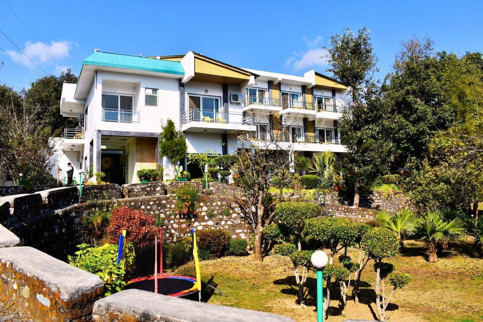 undefined Chirping Hills Resort 6