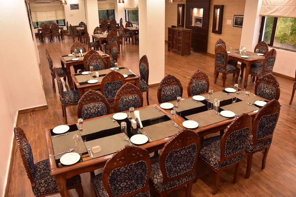 undefined Clarks Inn Express Baddi 5