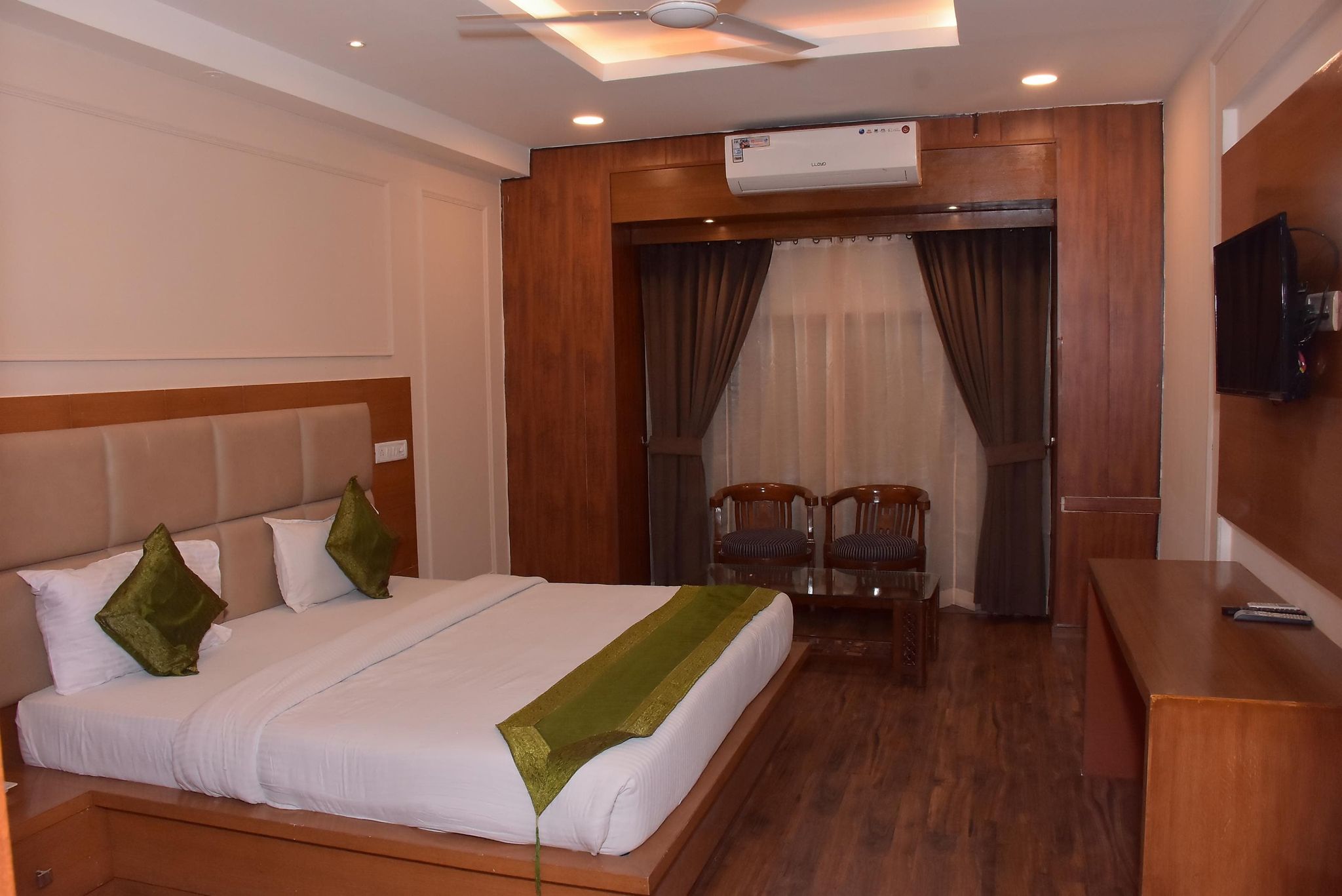 Clarks Inn Express Baddi Executive 3