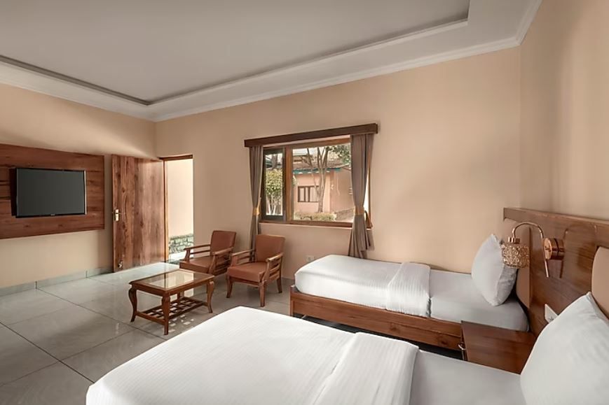 Superior Family Cottage With Living And Sit-Out Area