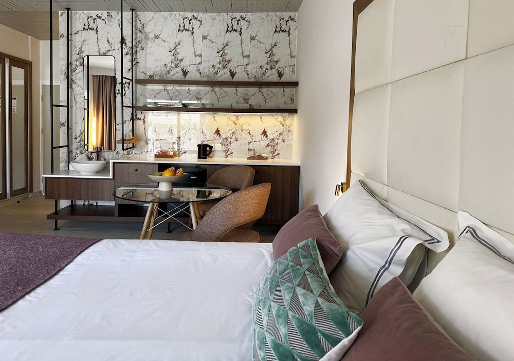 undefined King Jason Paphos - Designed for Adults By Louis Hotels 3
