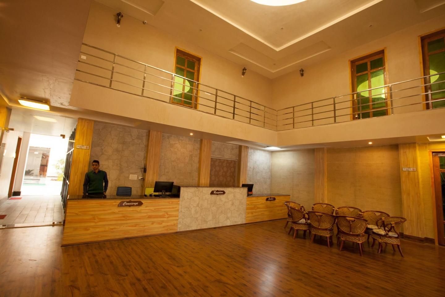 undefined Corbett The Grand 2