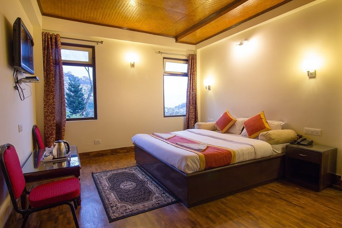 Jain group Crown De la Cruz Super Deluxe Room 3