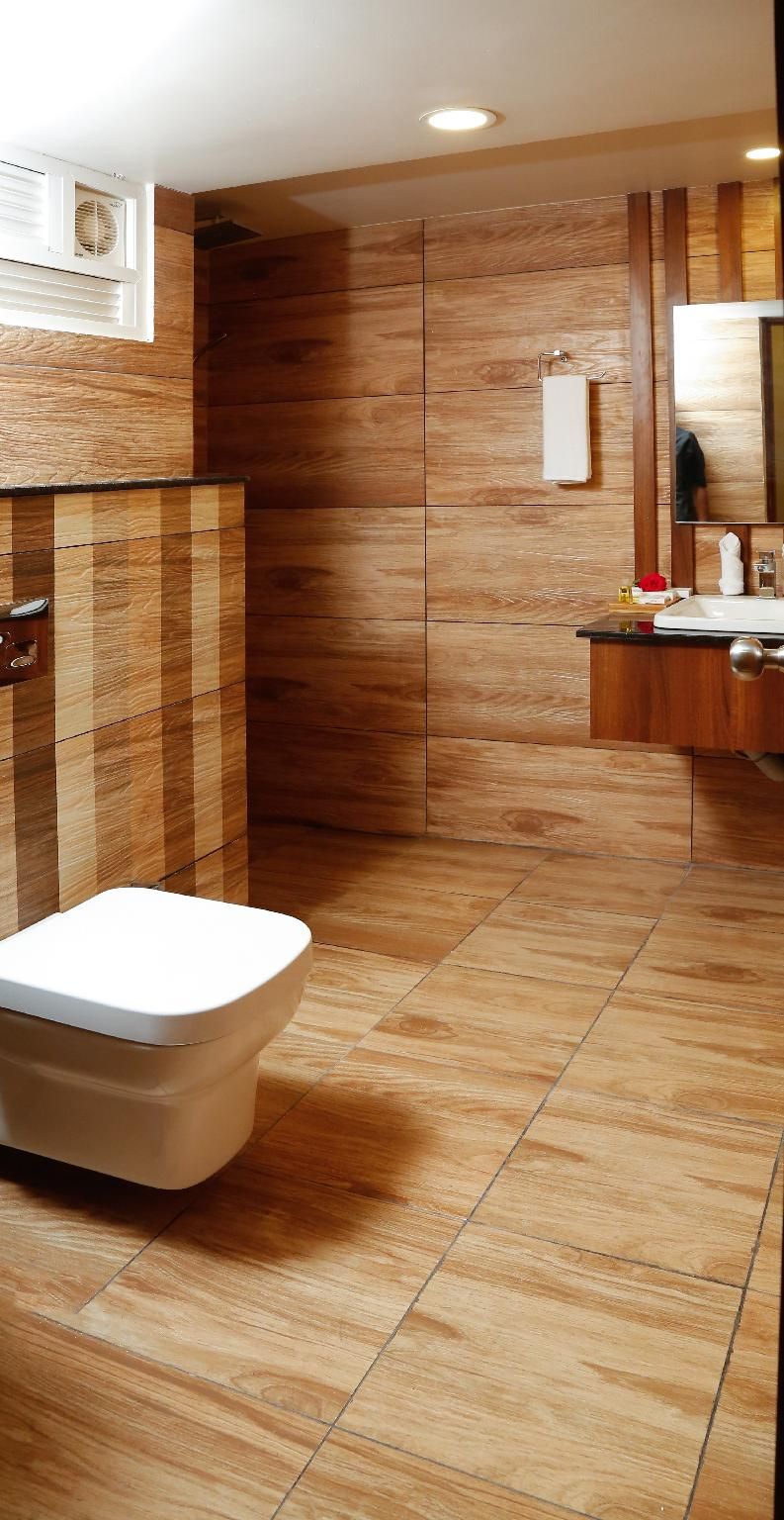 Crystals Cove Style King 7