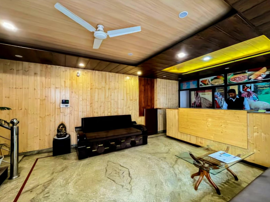 undefined Hotel Dalhousie Grand 9