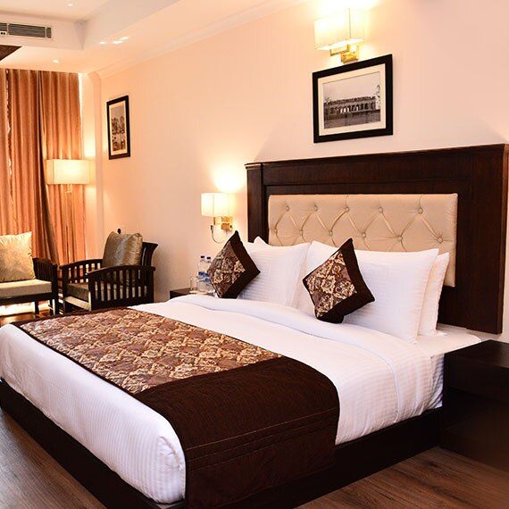 Deventure Shimla Hills Super Deluxe Room