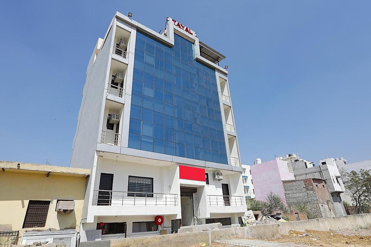 Diplomat Regency Yashobhoomi