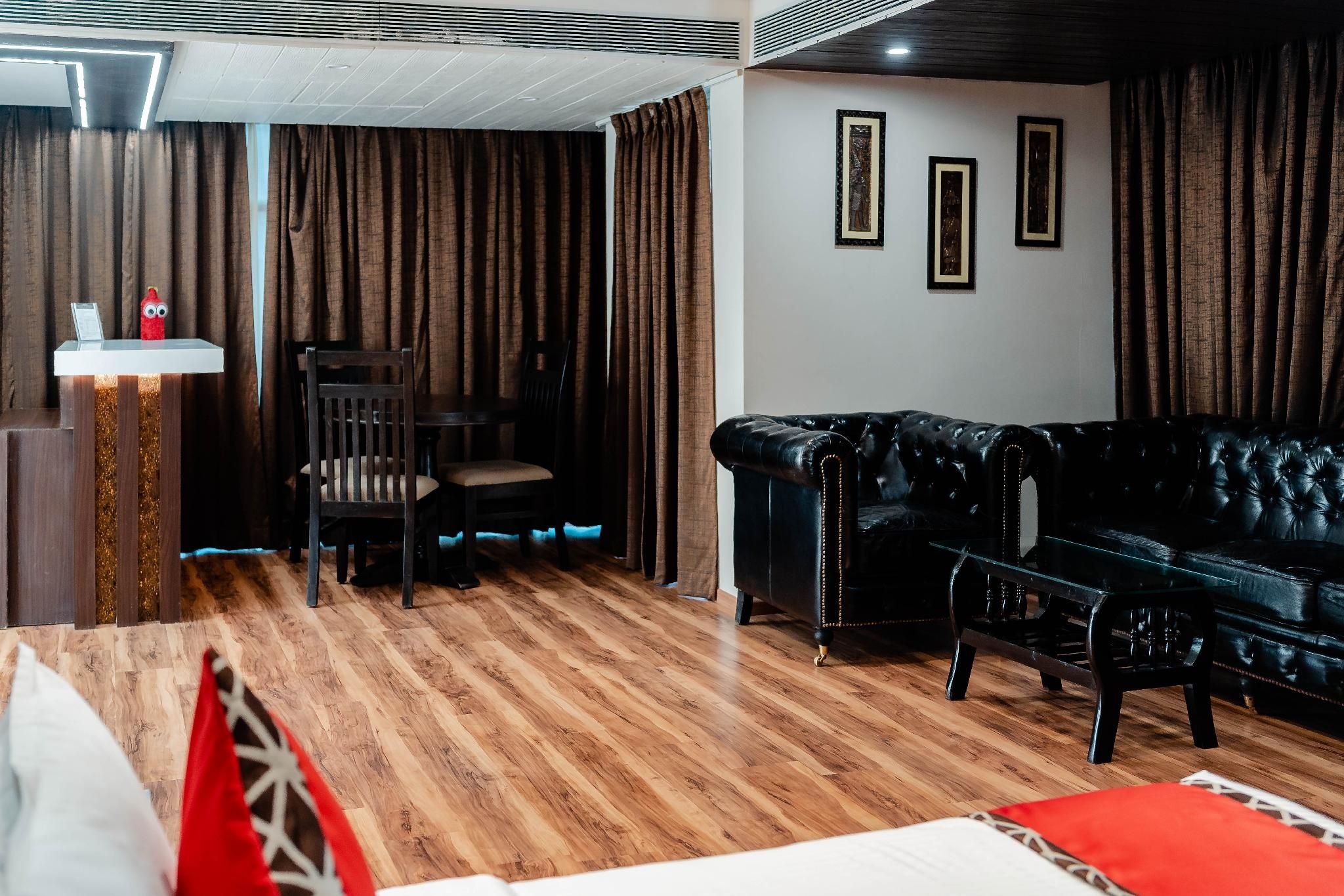 DiVaN Clarks Inn, Goa Divan Executive Deluxe without Bathtub 4