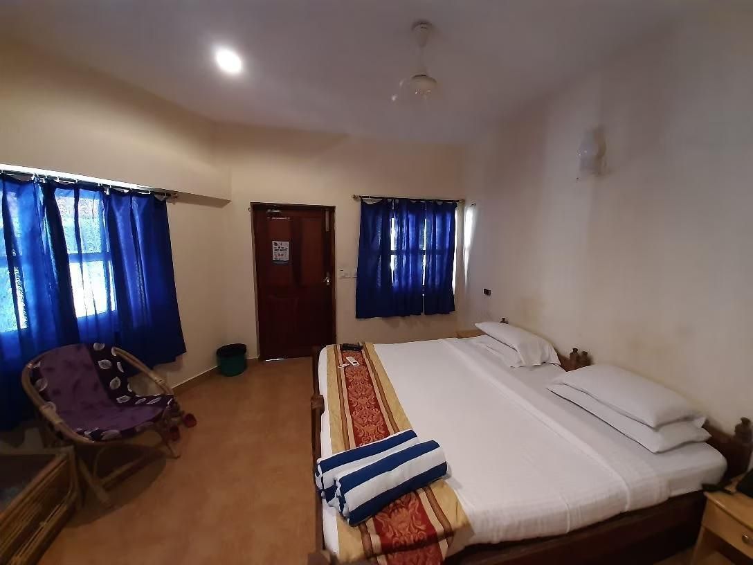 Dolphin Beach Resort