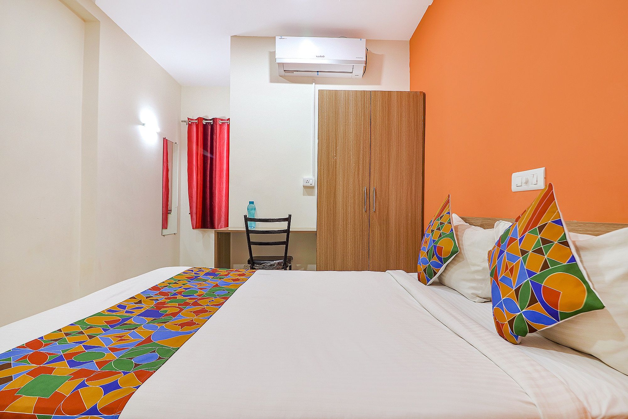 Via Athidhi Stay Inn Deluxe Room 11