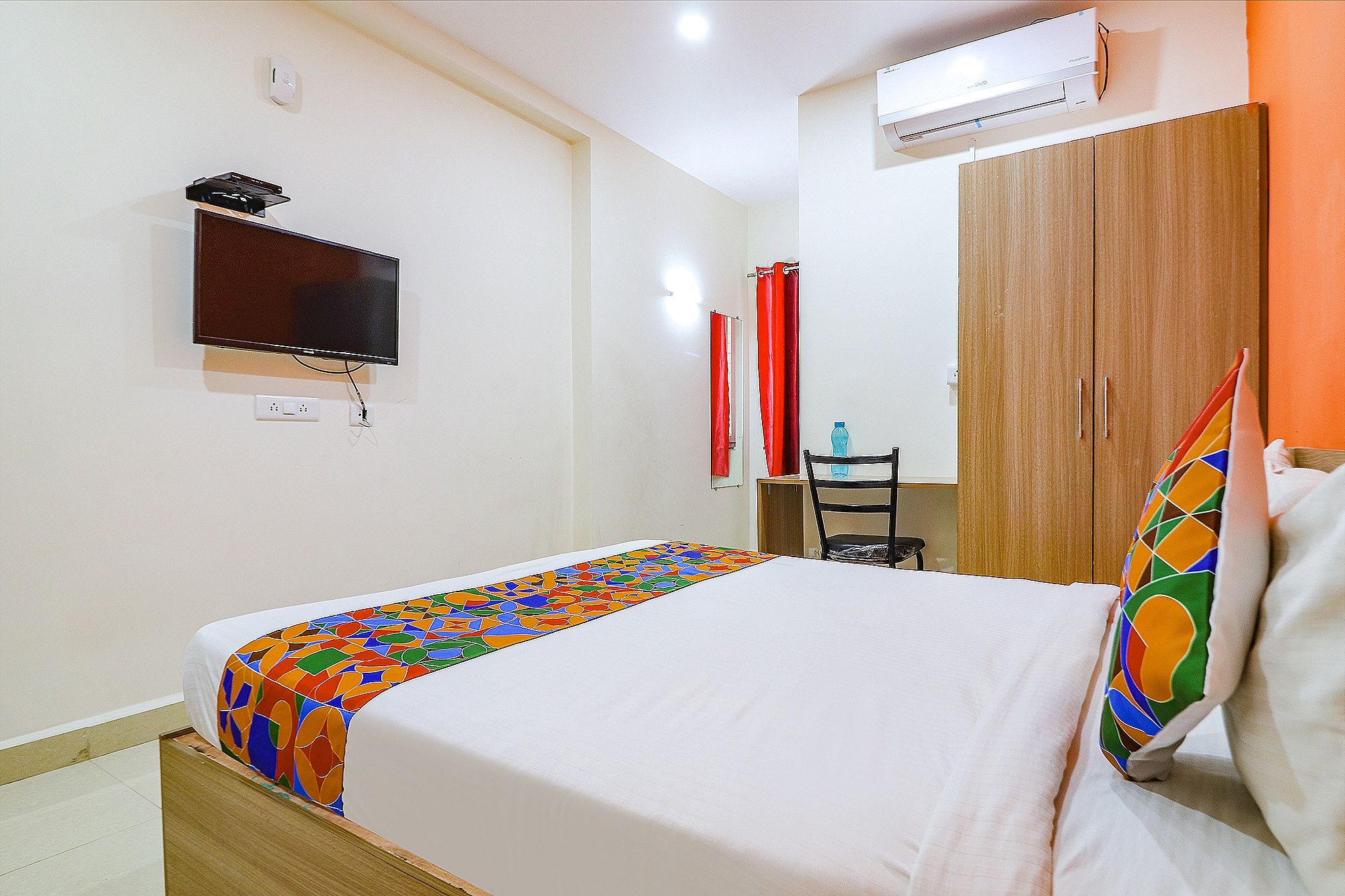 Via Athidhi Stay Inn Deluxe Room 13