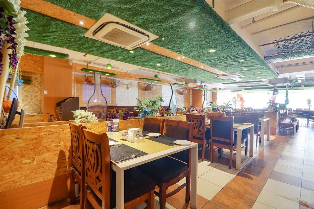 undefined FabHotel Aamantran & Banquet Halls - RTC Cross Road 5