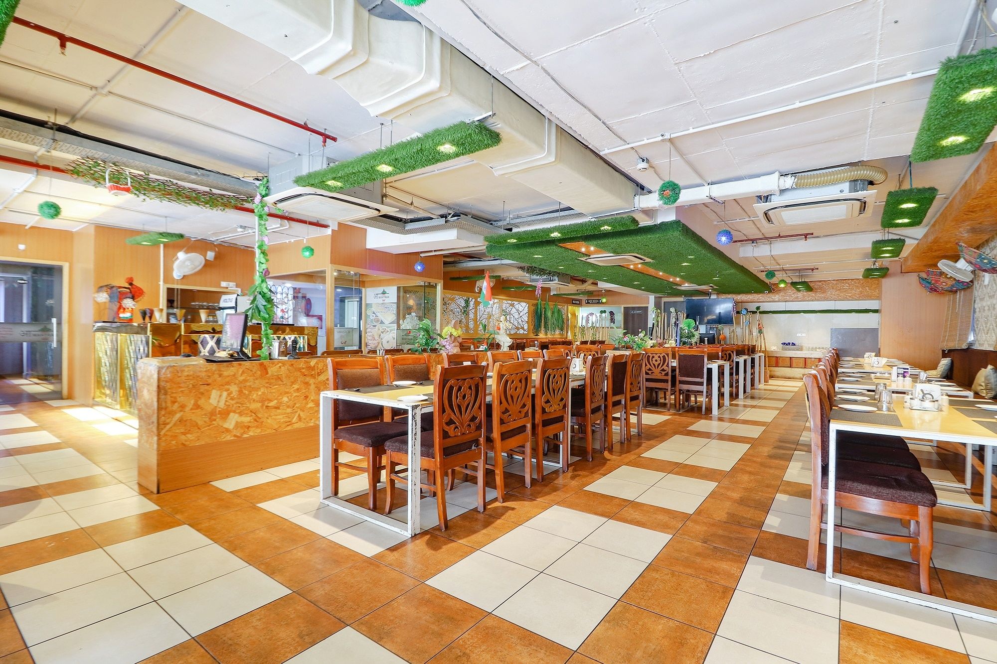 undefined FabHotel Aamantran & Banquet Halls - RTC Cross Road 9