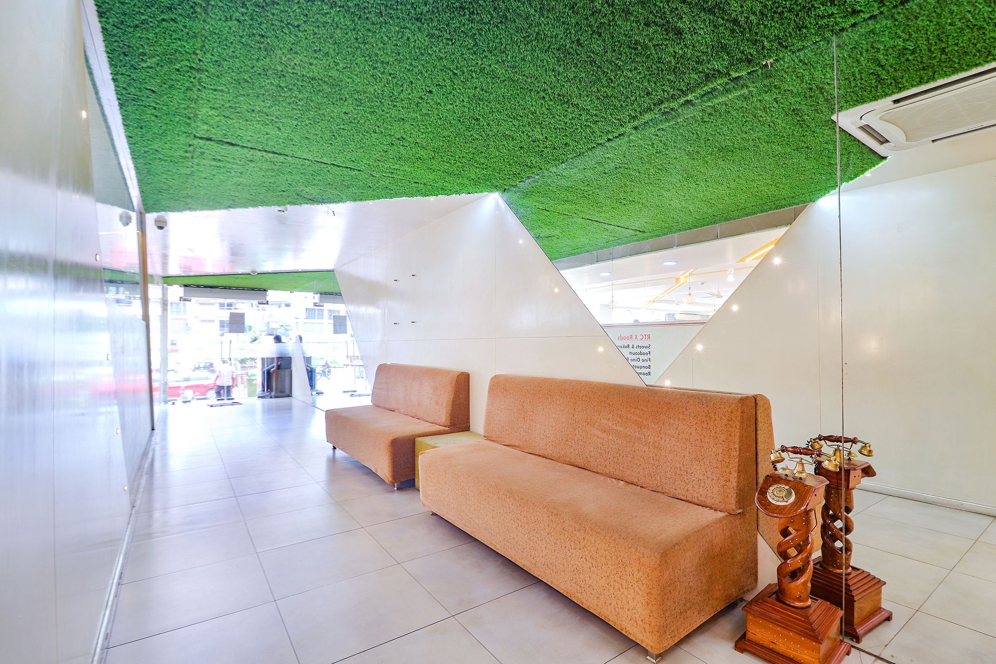 undefined FabHotel Aamantran & Banquet Halls - RTC Cross Road 3
