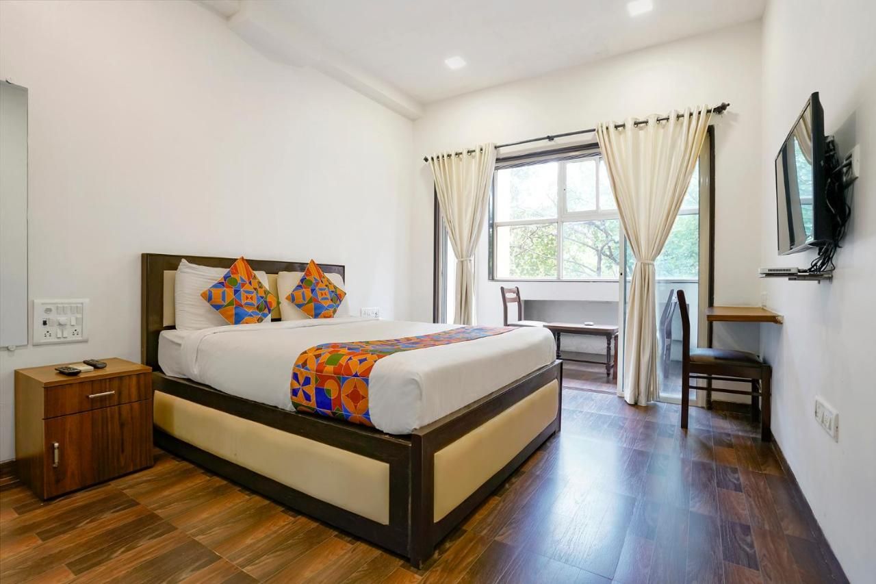 Divine Residency Deluxe Room