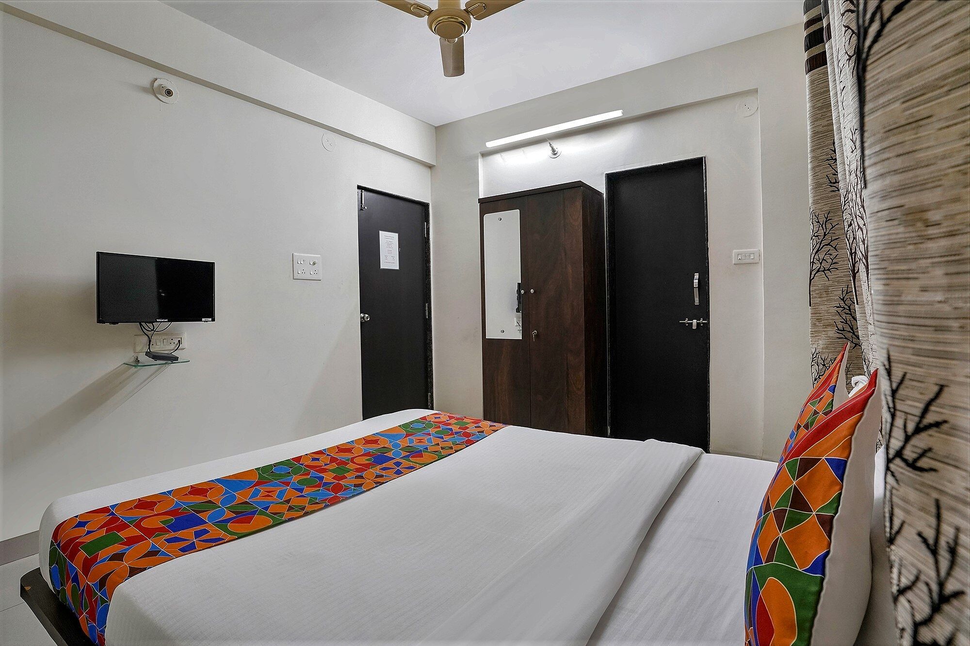 undefined FabHotel Vardhan House II 9