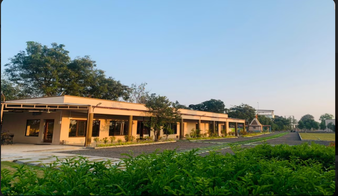 Friends Resort