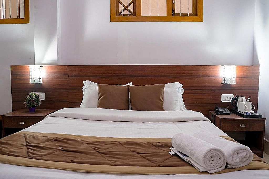 Gangtok Central Rooms ( Near Mg Marg) Deluxe Room 6