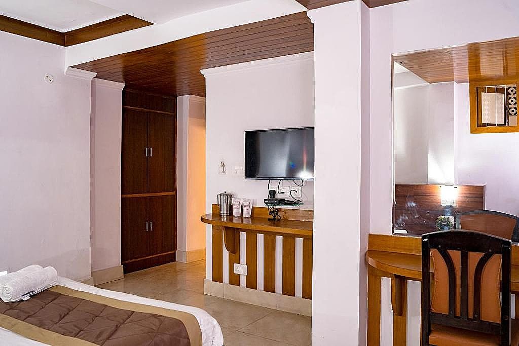 Gangtok Central Rooms ( Near Mg Marg) Superior King Room 16